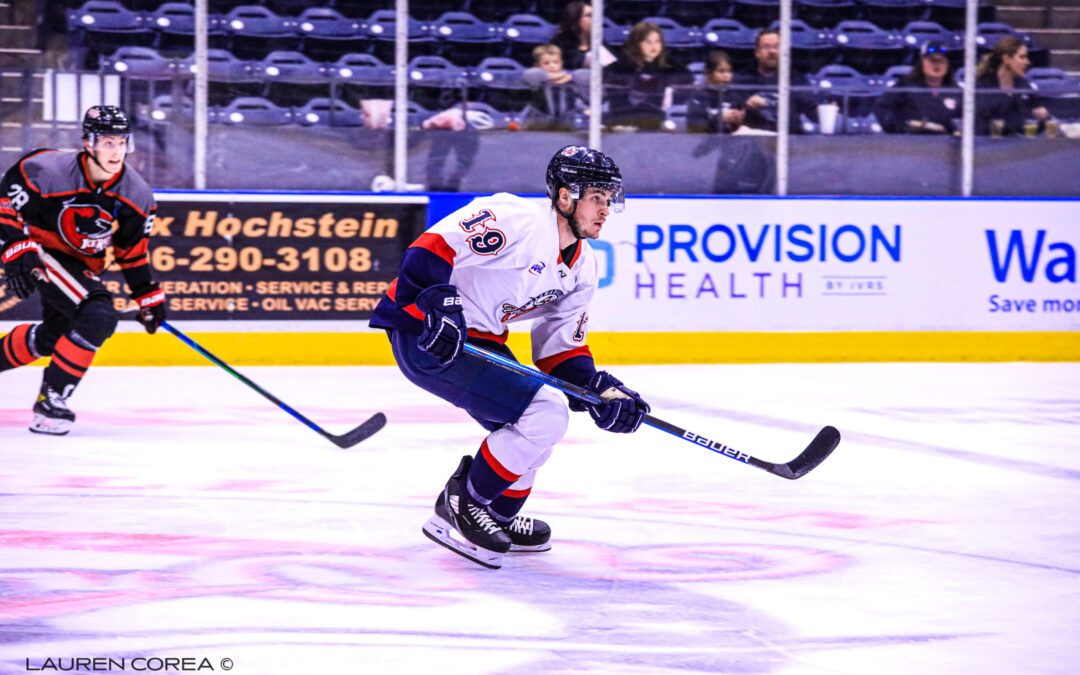 Clafton leads Amarillo to 4-to-2 victory over Ice Rays